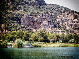 Dalyan (Turkey) - Rock Tombs across the Dalyan Çayı